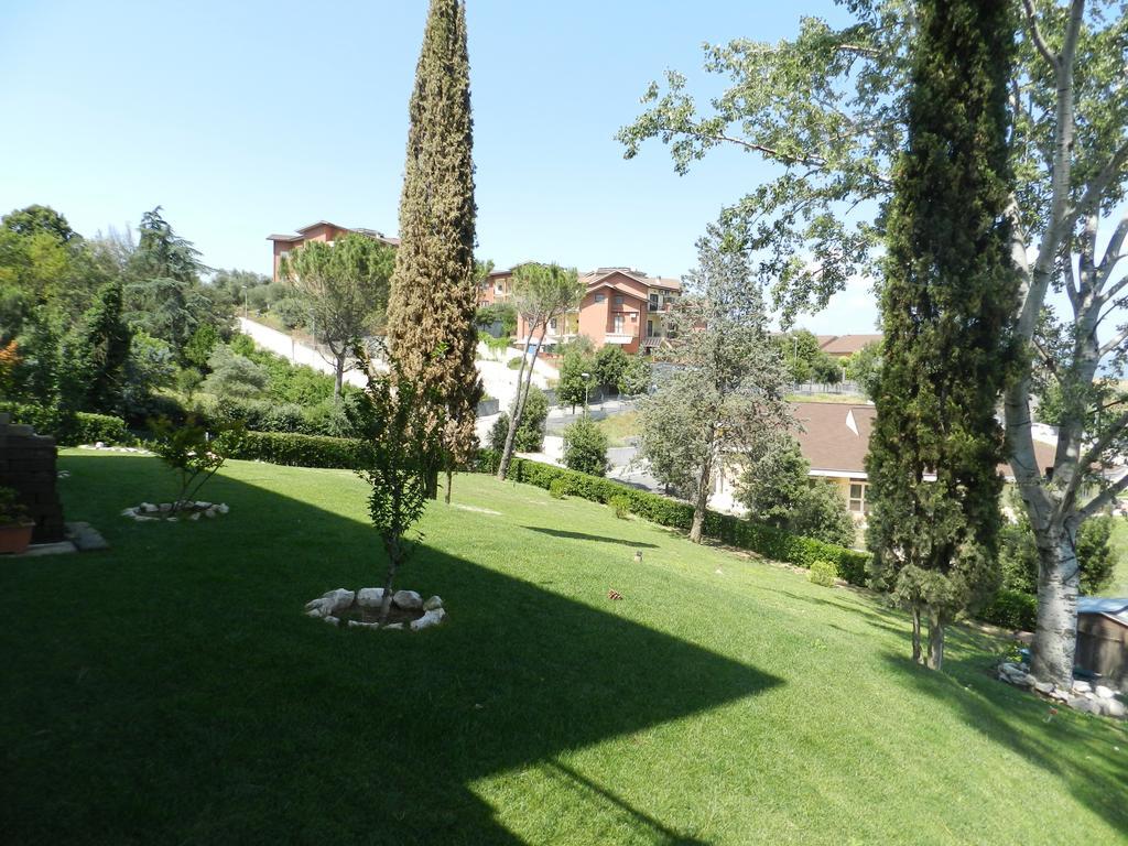 La Casa Di Pietra Bed & Breakfast Fonte Nuova Room photo